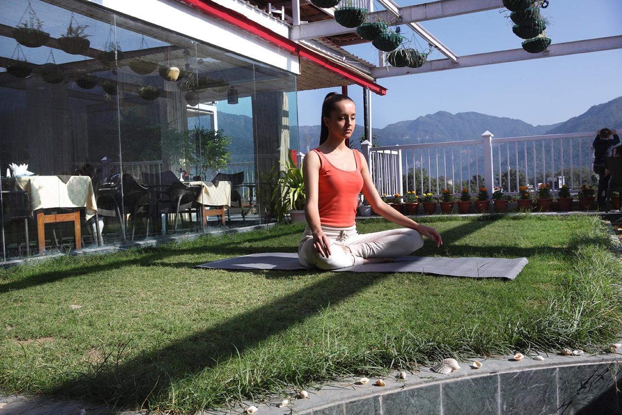 Ellbee Ganga View Hotel Rishīkesh Exterior foto
